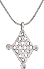RARE VIKING LATTICE “FERTILE FIELDS” AMULET C.850-1050 AD - Picardi Jewelry