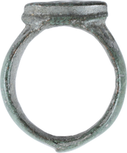 ROMAN SIGNET RING C.100-400AD, SIZE 4 - Picardi Jewelry