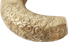 ASHANTI WOMAN’S FIGHTING BRACELET - Picardi Jewelry
