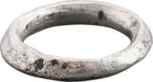 ANCIENT VIKING BEARD RING, C.850-1050 AD - Picardi Jewelry