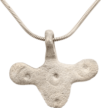 EUROPEAN WOMAN’S PENDANT NECKLACE, C.1250-1450 - Picardi Jewelry