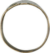 EASTERN EUROPEAN WOMAN’S WEDDING RING SIZE 8 1/2 - Picardi Jewelry