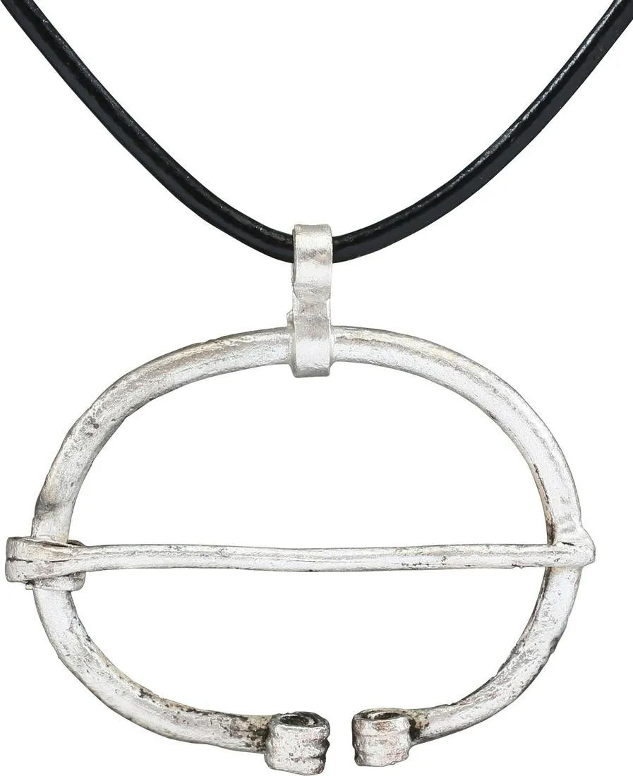 RARE VIKING PROTECTIVE BROOCH NECKLACE, 9th CENTURY
