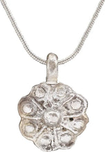ROMAN WHEEL OF FORTUNE AMULET NECKLACE, 3RD-6TH CENTURY