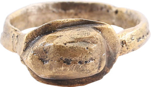 FINE ROMAN PROSTITUTE'S RING, C.100-300 AD, SIZE 1