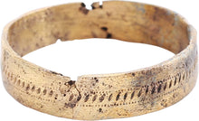  - FINE VIKING WEDDING RING, 850-1050 AD 9 1/4