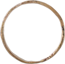 VIKING WEDDING RING, SIZE 4 - Fagan Arms