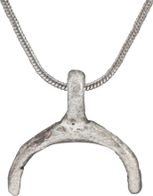 VIKING LUNAR PENDANT NECKLACE, C.900-1000 AD - Fagan Arms