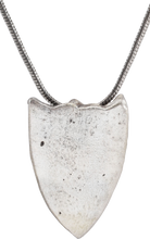 MEDIEVAL EUROPEAN WOMAN’S PENDANT NECKLACE C.1350-1600 - Picardi Jewelry