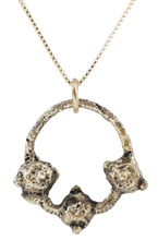 BYZANTINE WOMAN’S EARRING C.600-900 AD - Picardi Jewelry