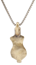 18TH CENTURY ENGLISH WOMAN’S PENDANT NECKLACE - Picardi Jewelry