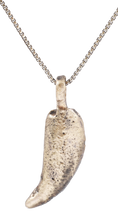 18TH CENTURY ENGLISH WOMAN’S PENDANT NECKLACE - Picardi Jewelry