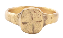 EUROPEAN CHRISTIAN RING, 1400-1600, SIZE 9 ¾ - Fagan Arms