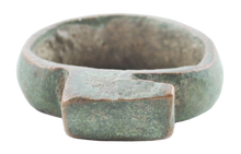 ROMAN KEY RING, 1ST-3RD CENTURY AD, SIZE 5 1/2 - Fagan Arms