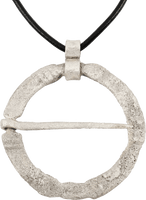 RARE VIKING PROTECTIVE BROOCH NECKLACE, 10th CENTURY - Picardi Jewelry