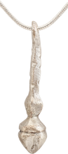 ANCIENT ROMAN SHELL PENDANT NECKLACE, C.100-400 AD
