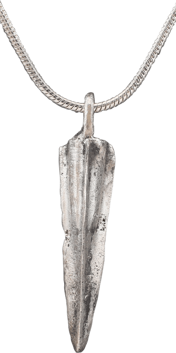  - GREEK BRONZE ARROWHEAD PENDANT NECKLACE, HELLENISTIC, 300 - 100 BC