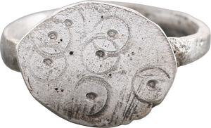 MEDIEVAL ENGLISH RING, 7th-10th CENTURY, SIZE 4 3/4 - Fagan Arms