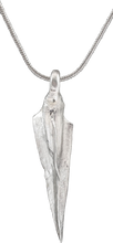 FINE ROMAN ARROWHEAD PENDANT NECKLACE, 100 BC-100 AD - Picardi Jewelry