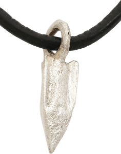 ROMAN TRIANGULAR ARROWHEAD NECKLACE 100BC-100AD - Picardi Jewelers