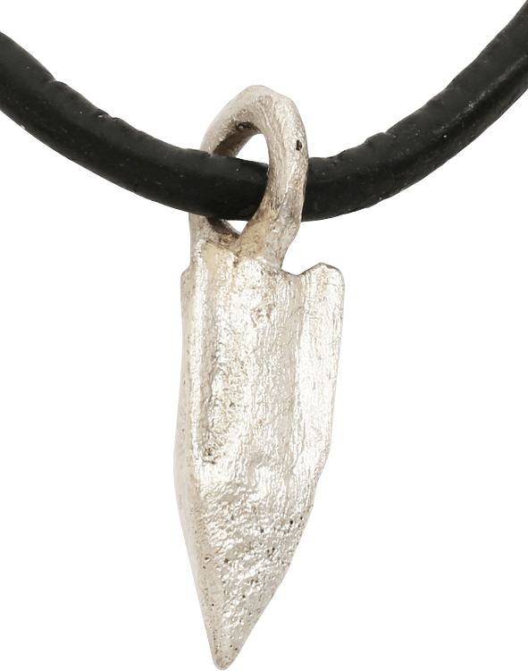 ROMAN TRIANGULAR ARROWHEAD NECKLACE 100BC-100AD - Picardi Jewelers